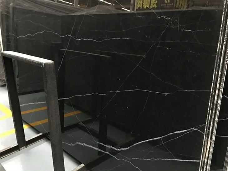 Nero Marquina slabs landiview